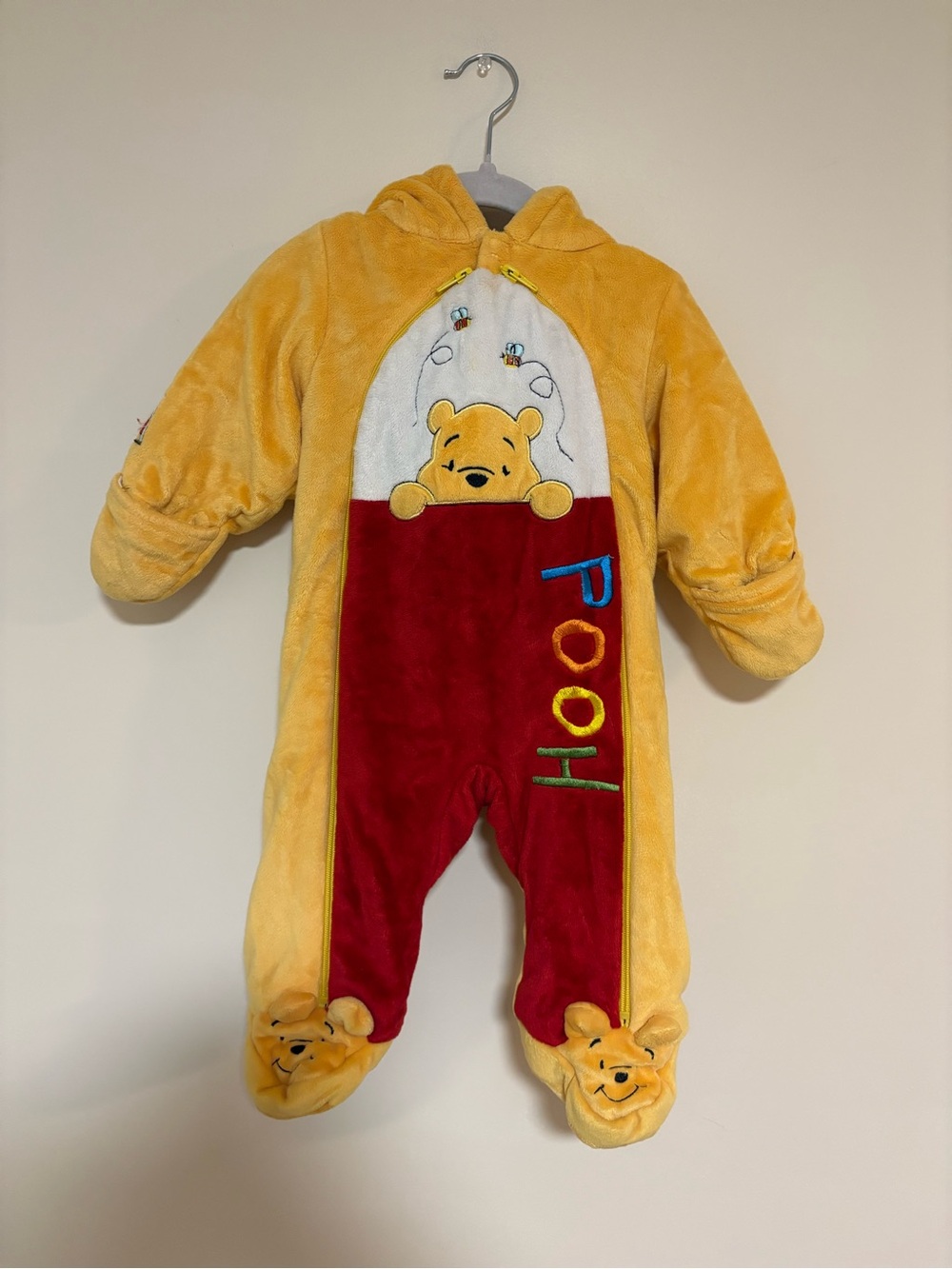 Disney Winnie the Pooh Yellow bunting bag